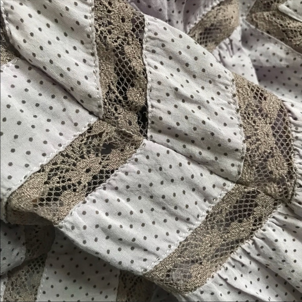 ❌SOLD❌ Voile and Lace dress - Picture 6 of 7